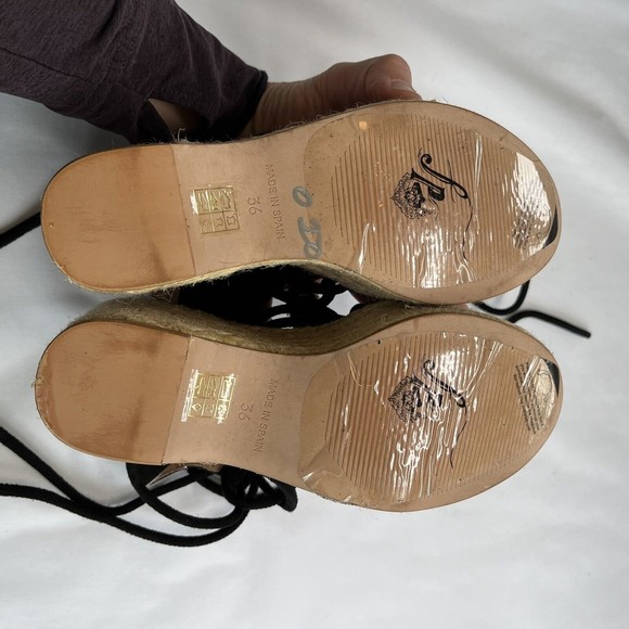 Free People Sandal Platform Wedge Espadrille 6 / 36 Black Suede Strappy Wrap Up - Picture 11 of 15